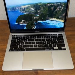Macbook Pro M1 13” 256GB 8GB RAM