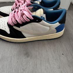 Travis Scott Jordan 1s Low Top