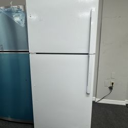 Refrigerator Top Freezer 