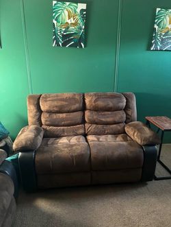 Brown recliner couches