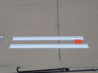 2 picture ledge wall shelf