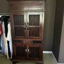 Armoire