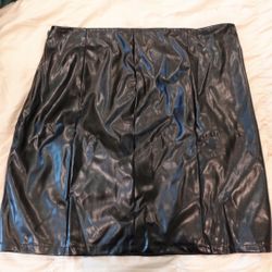 Black leather pencil skirt