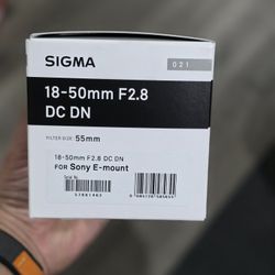 SIGMA 18-50mm f/2.8 E Mount APS-C