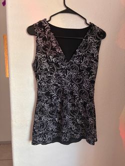 V-neck top