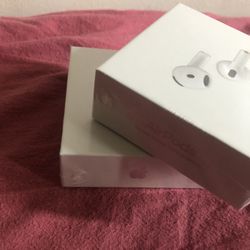 Apple Air Pods Gen 4 