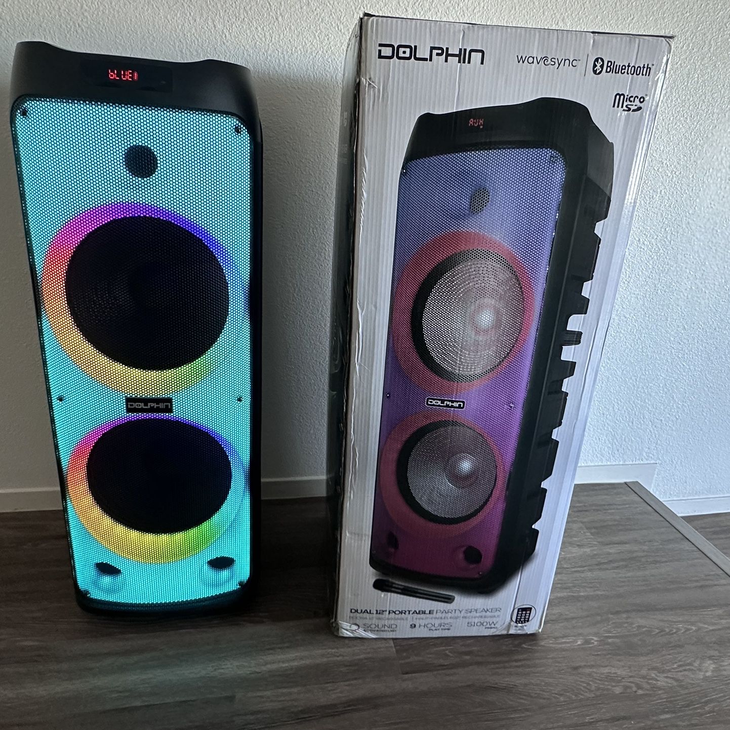 Super Loud Dolphin Bluetooth Speaker/Woofer 2x 12”