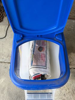 STORAGE BIN