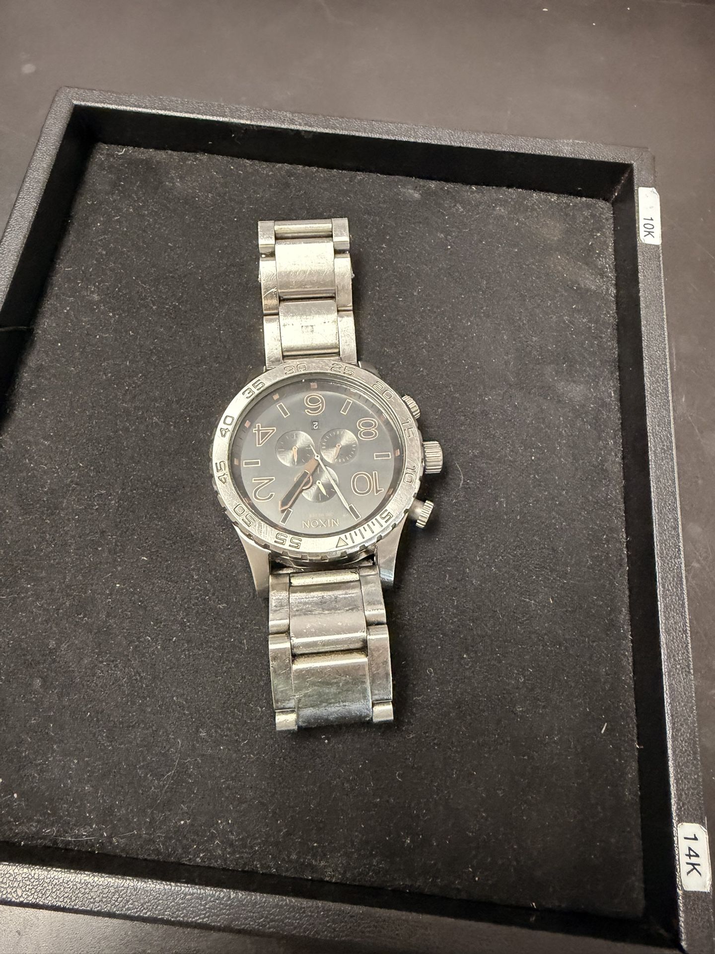 Mens Nixon watch