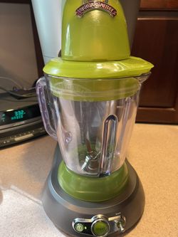 Margaritaville Margarita and Frozen Drink Machine for Sale in Chamblee, GA  - OfferUp