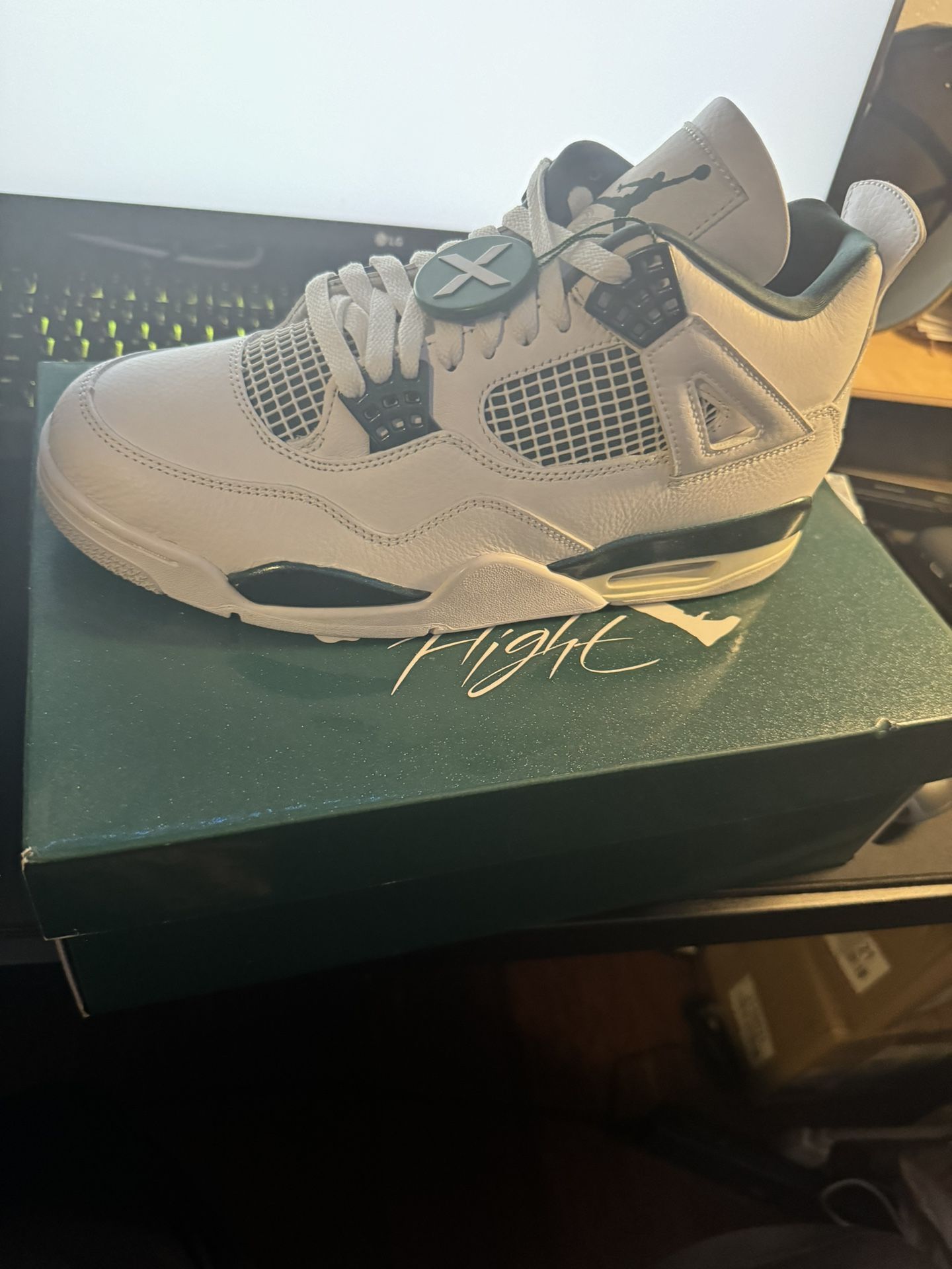 Jordan 4 Oxidized Green Size 9