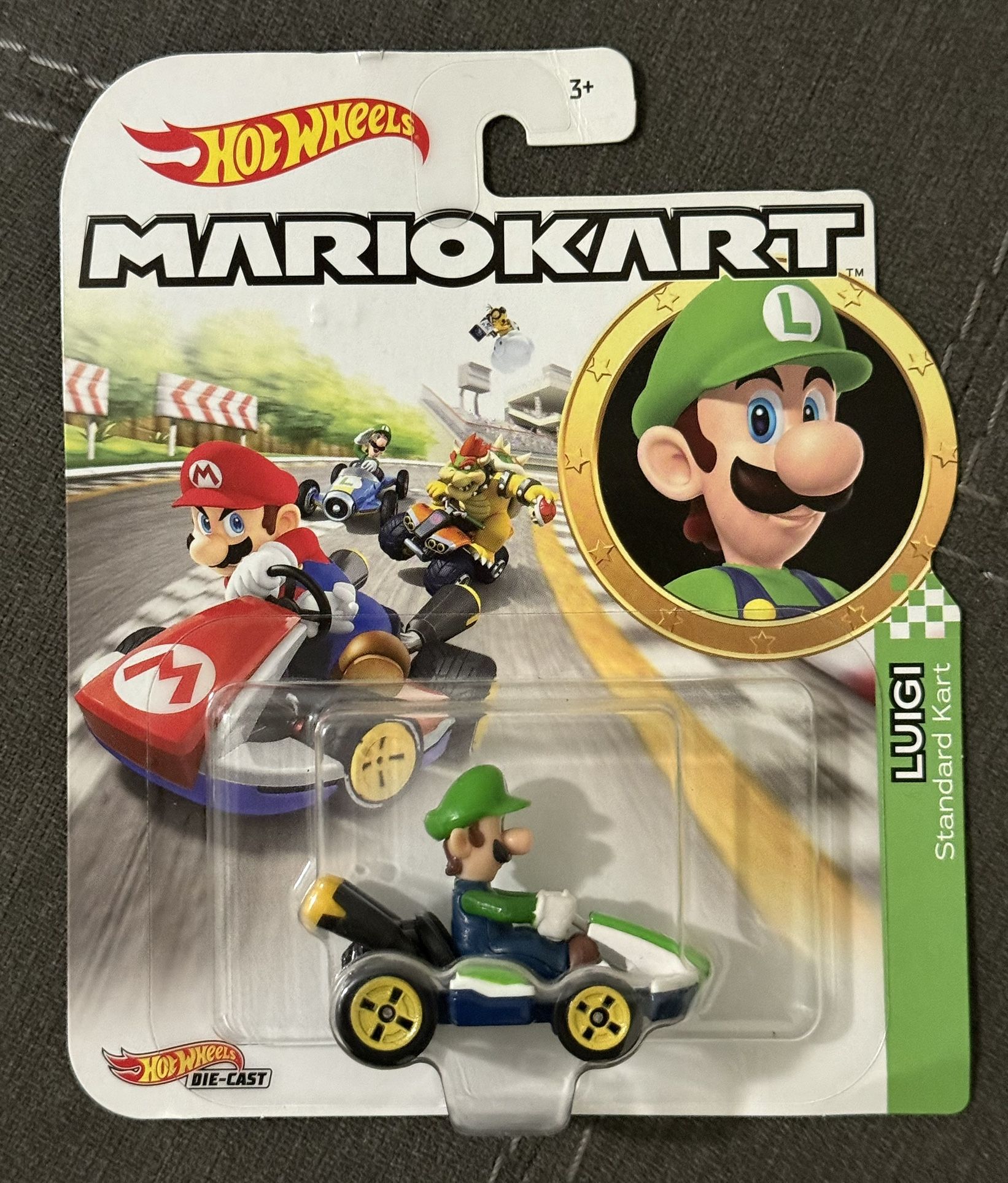 NEW Mattel Hot Wheels Mario Kart 1:64 LUIGI Standard Kart Diecast Car - NIB