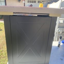 New Patio Fire Pit Propane 28x25”