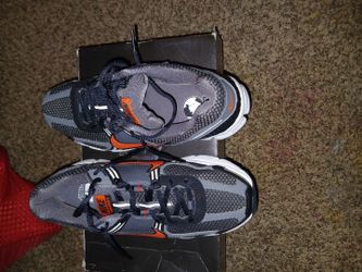 Nike red ,blk,gray