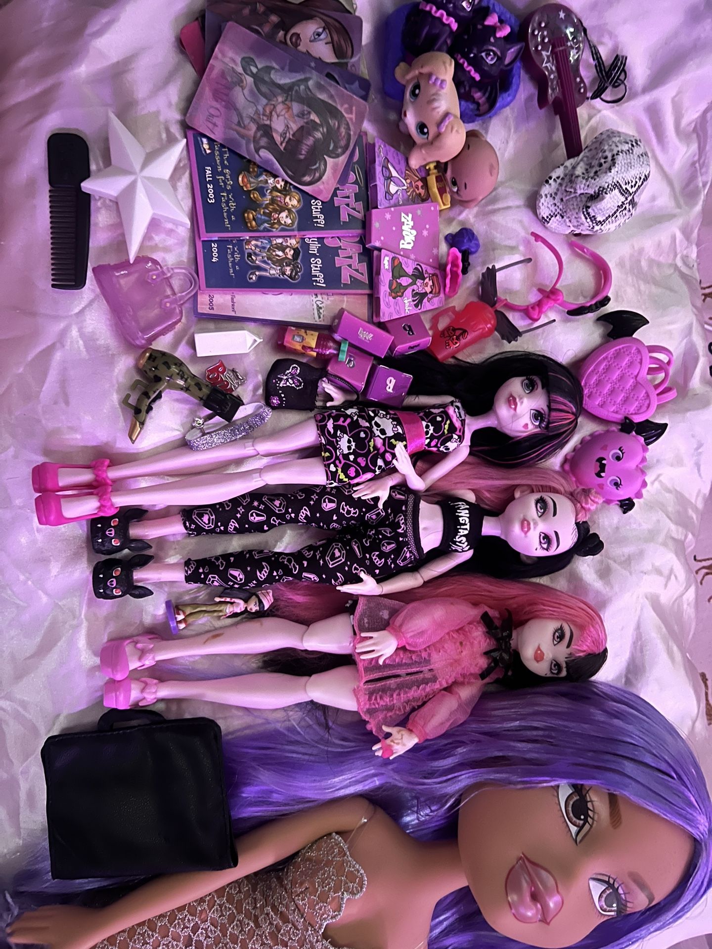 Bratz/monster High 