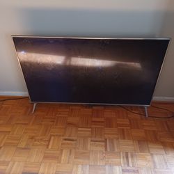 LG 55 Inch SMART Tv