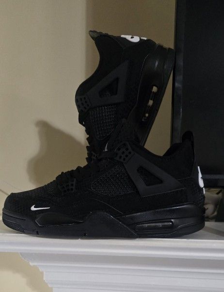 Air Jordan 4