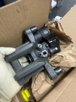OEM Honda accord 2018+ driver rear caliper with electric parking brake module
