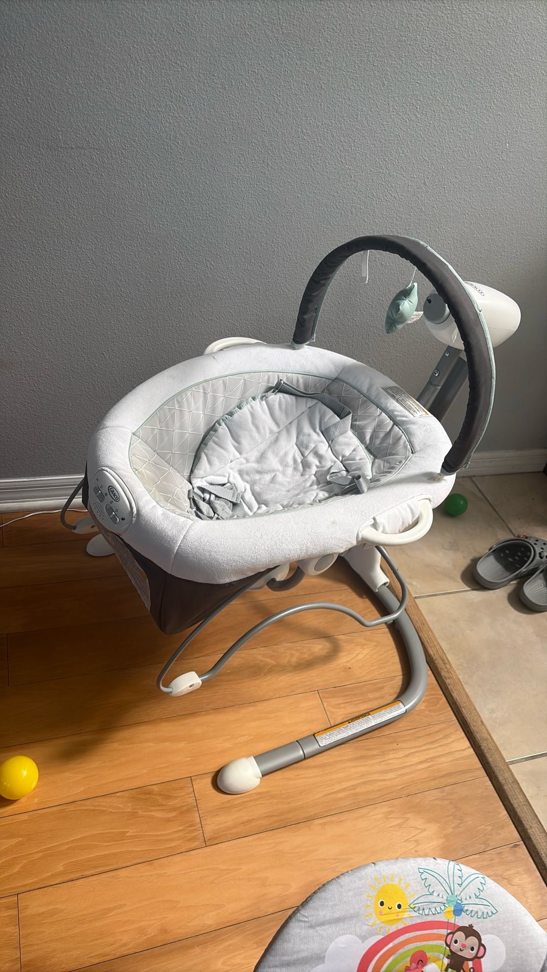 Graco Baby Swing