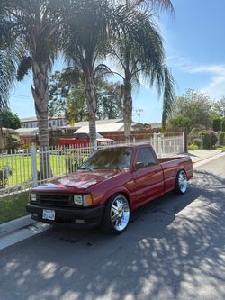 1987 Mazda B-Series Pickup