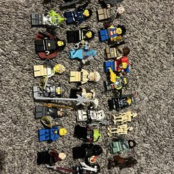 Lego mini figures