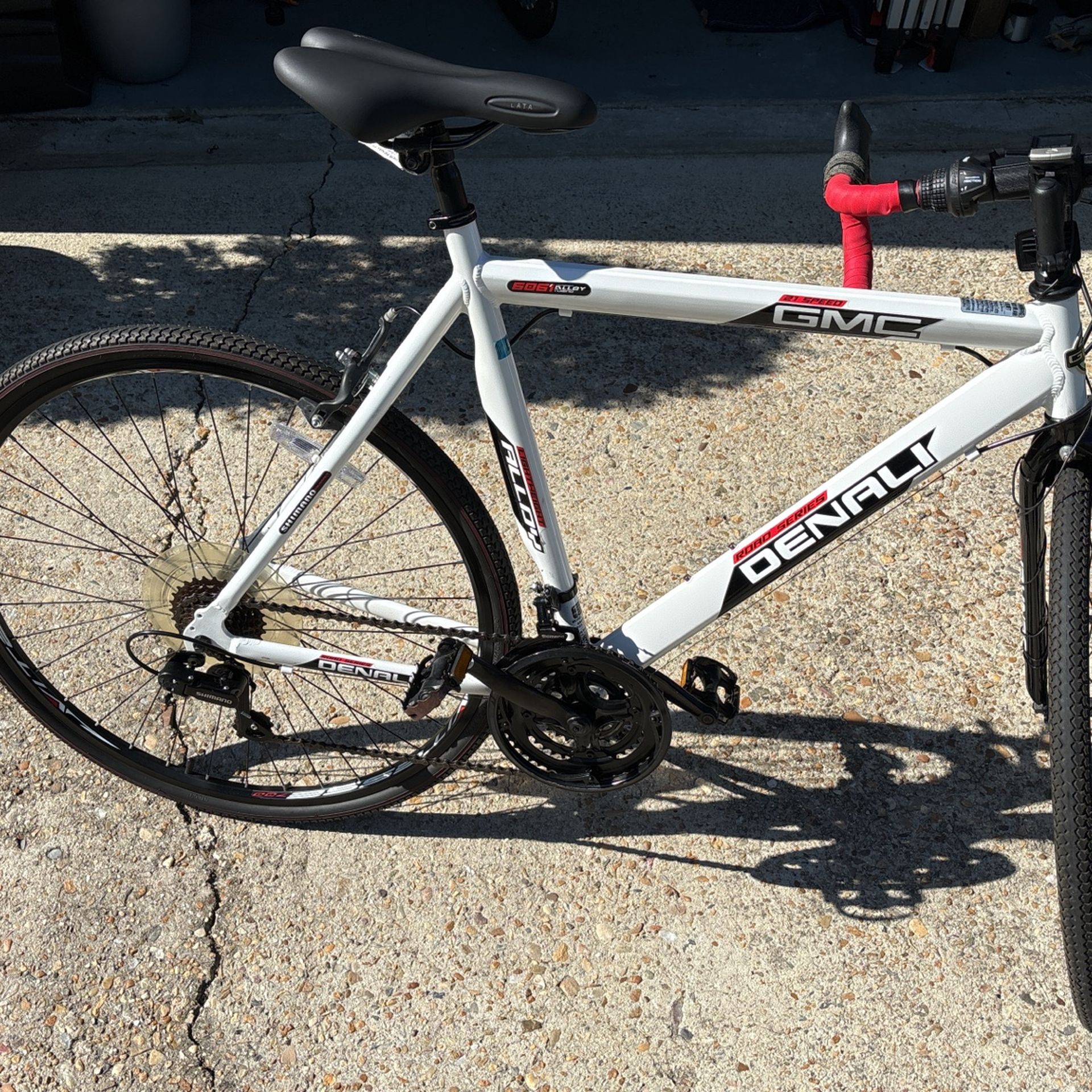 GMC Denali Road Bike