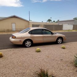 1997 Ford Taurus