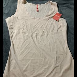 Spanx Camisole Tank Top w scoop neck-XL for Sale in East Liverpool, OH -  OfferUp
