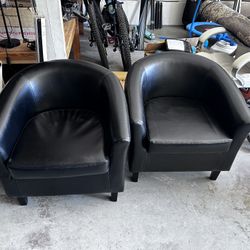 Black barrel Chairs