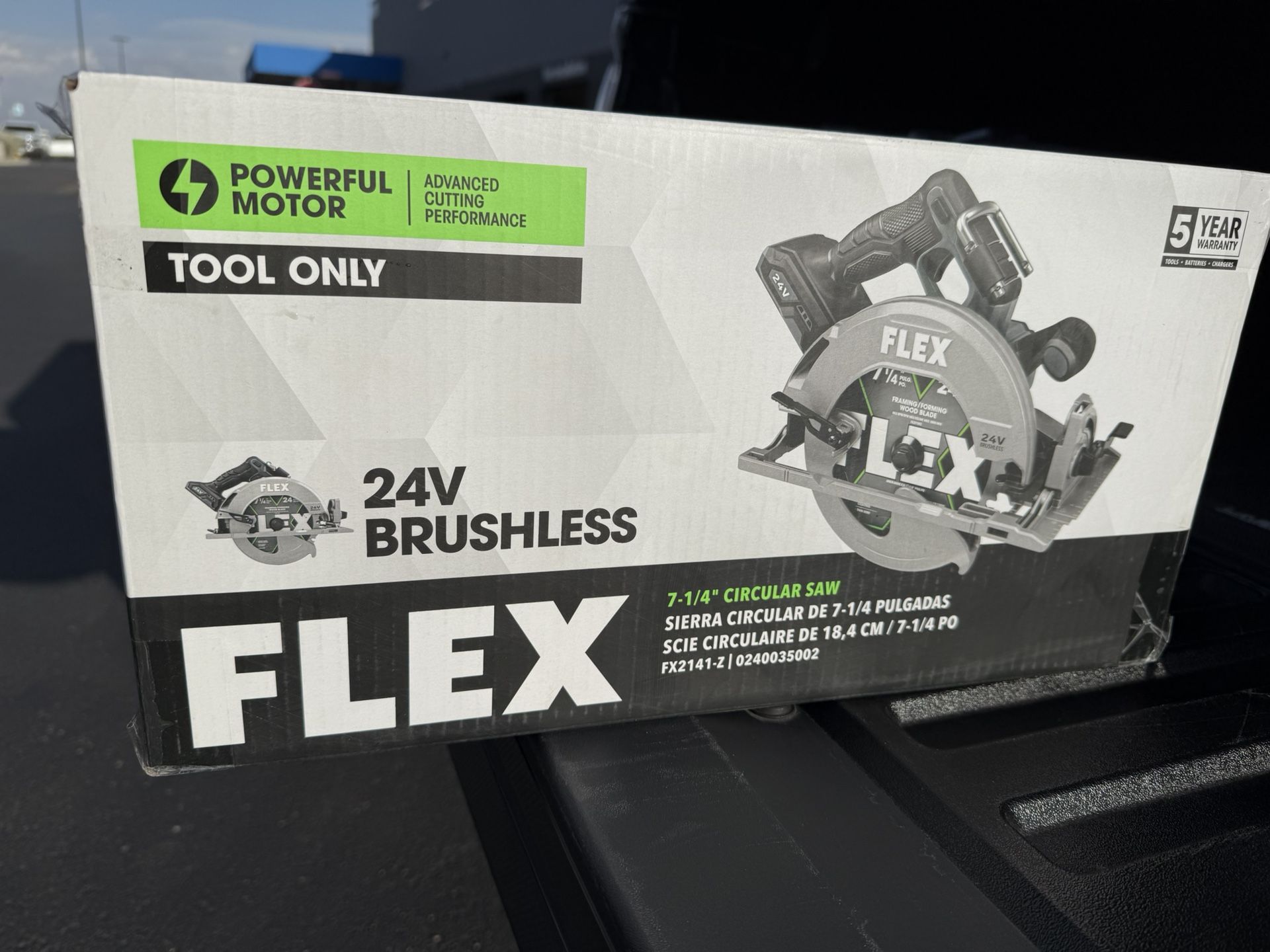 New FLEX 24V Brushless 7-1/4” Circular Saw
