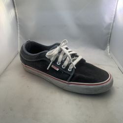 Vans Chuckka Low Skateboarding Or Casual Shoes 