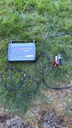Battery Charger / Maintainer