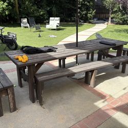Outdoor Table with 4 Benches