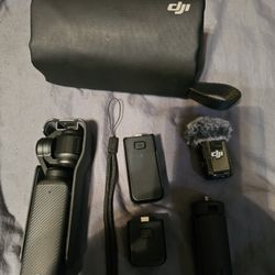 Osmo Pocket 3 Combo Kit