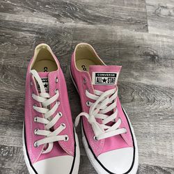 Converse pink Size 9