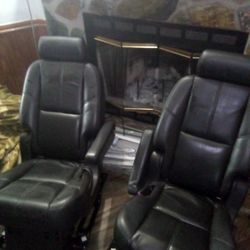 Bucket Seats (Pair)