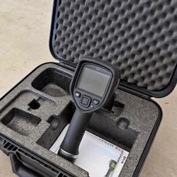 FLIR E8 Infrared Camera 