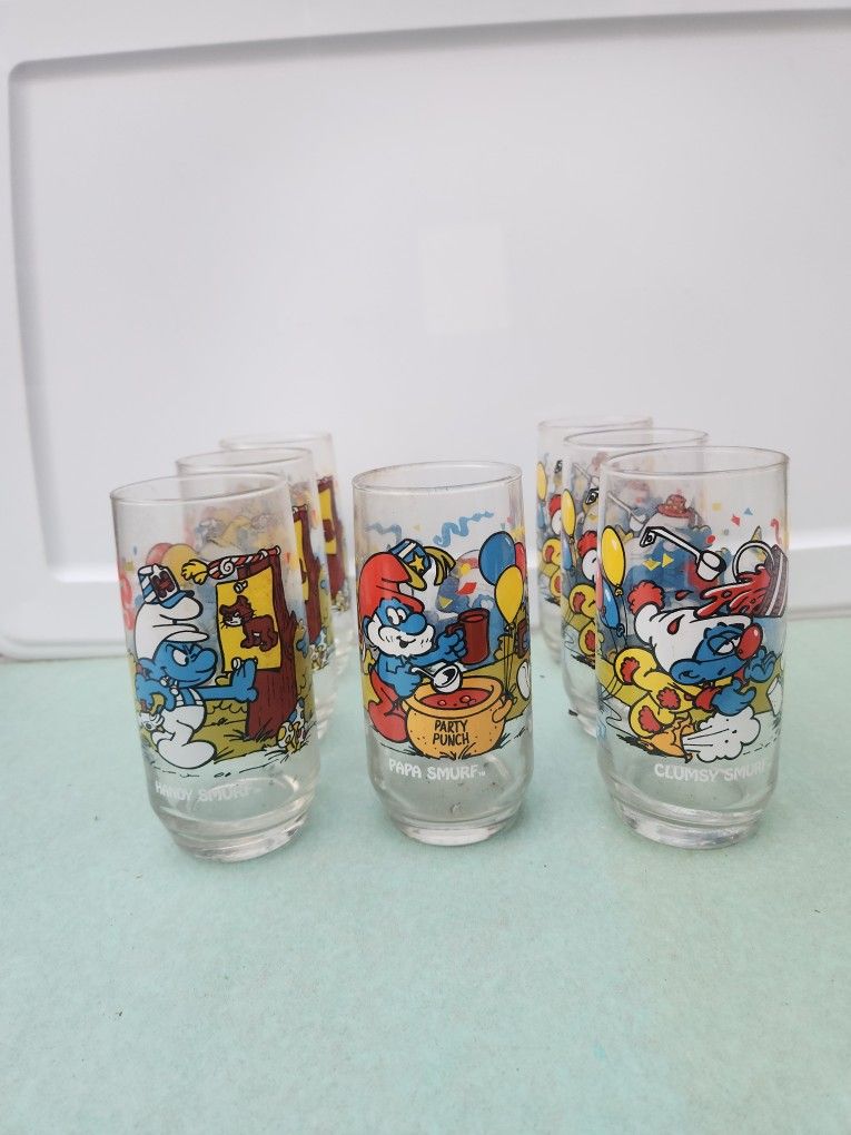 Vintage 1983 Smurf Glasses
