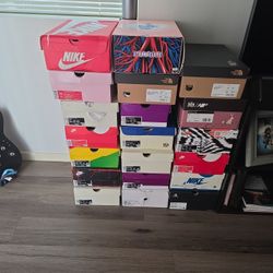 Whole Lot Of Nike Sb Dunk Low/Pro/Prm Boxes/ Few Jordan1 Boxes 
