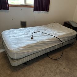  Bed Twin ADJUSTABLE 