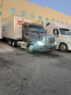 2015 Freightliner Cascadia
