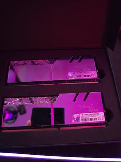 G.Skill Trident Z Royal DDR4 32GB (2Ć16GB) 3200MHz CL16 ā Mirror Finish RGB
