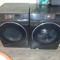 Newer Samsung Smart Washer Dryer Set 