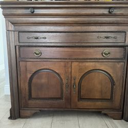 Solid Oak Buffet Converts To Banquet Table