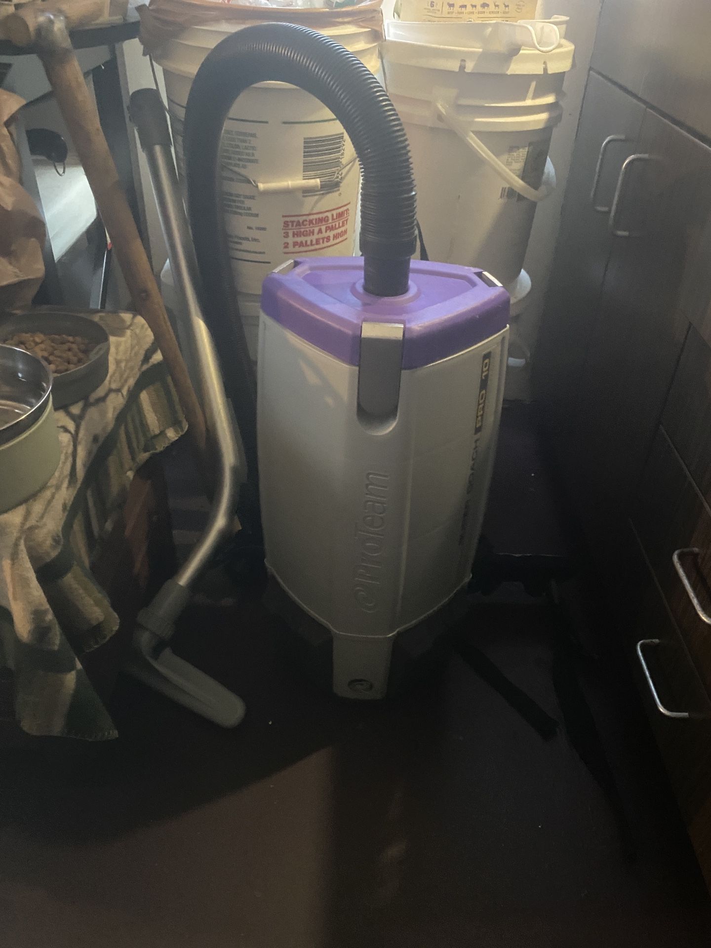 Protean Super Coach Pro 10 Backpack Vacuum