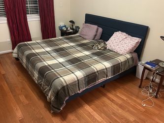 King size mattress Bed with bed frame