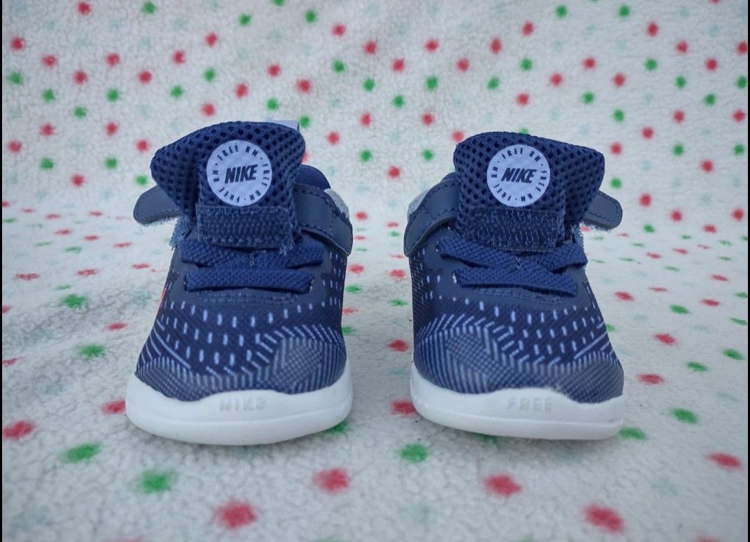 Nike Free Rn 2018 Toddlers 2c Velcro