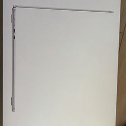 New Sealed Apple MacBook Air M5 16GB ram 512gb storage