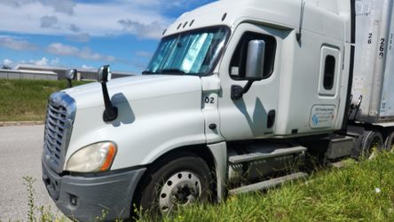2011 Freightliner Cascadia