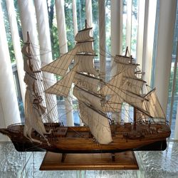Model Cutty Sark 1869 Wooden Clipper Ship 18” Tall 24” Long